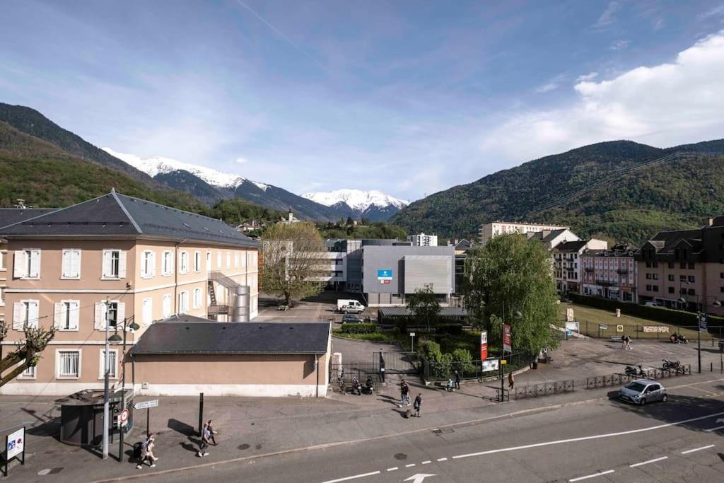 Cocon Sous Les Toits Apartamento Albertville Exterior foto