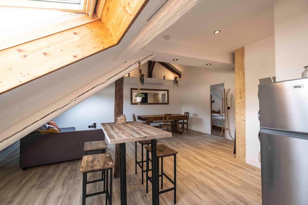 Cocon Sous Les Toits Apartamento Albertville Exterior foto