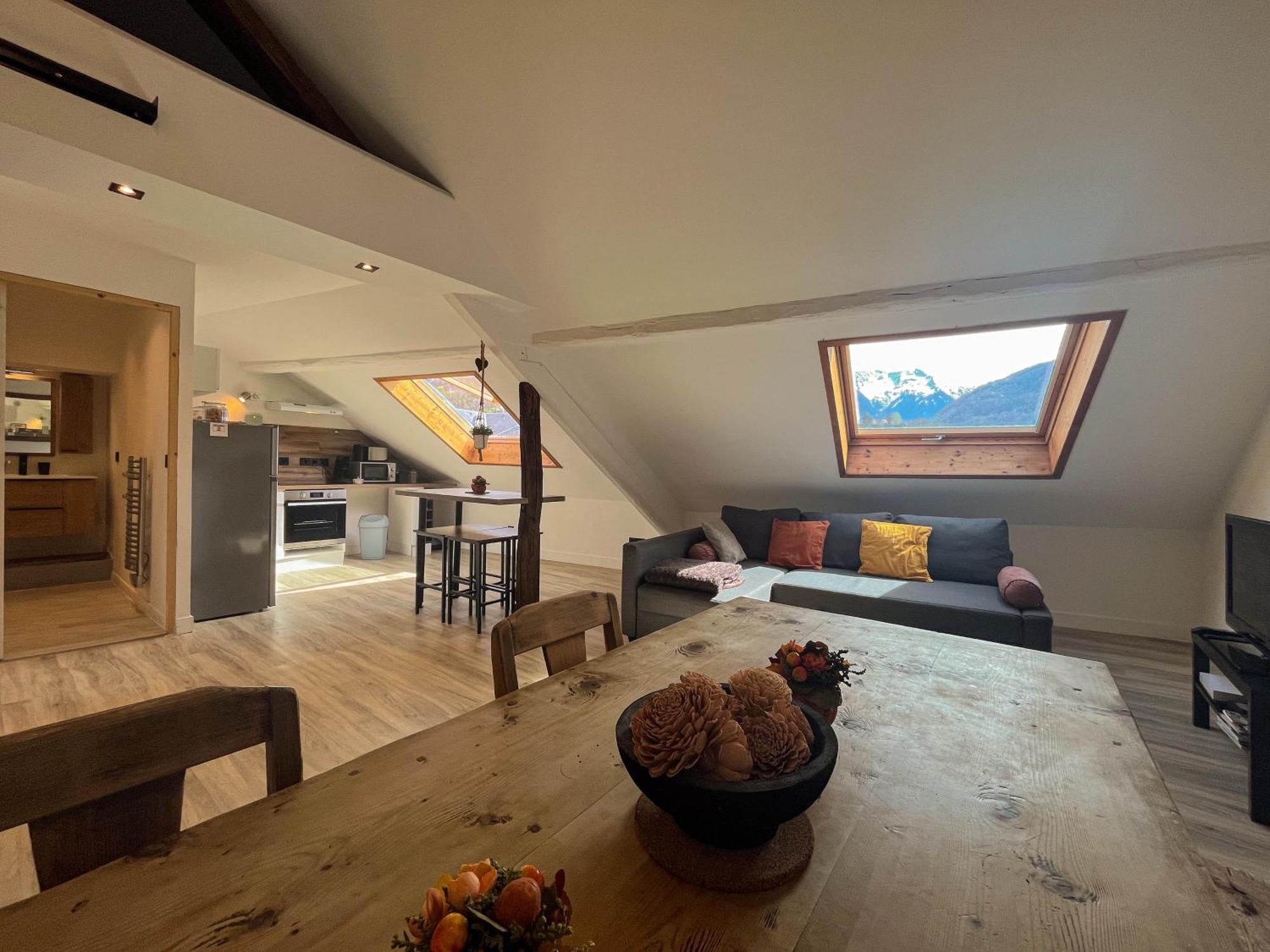 Cocon Sous Les Toits Apartamento Albertville Exterior foto